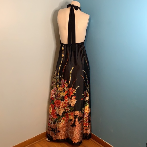 Johnny would LOVE this Wet Seal floral maxi dress - Picture 7 of 12